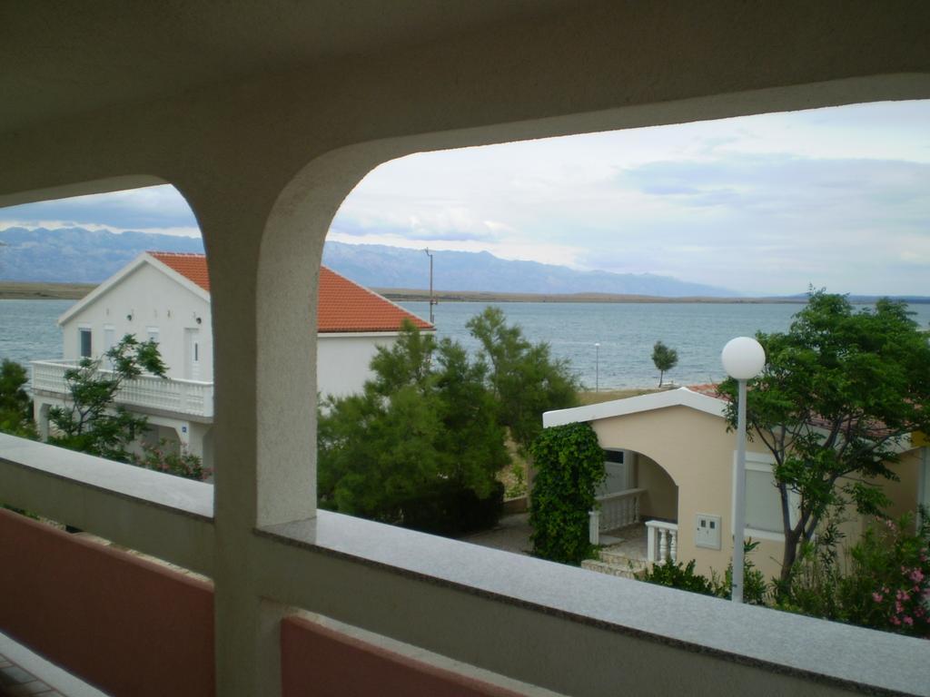 Apartmani Marija&Damir Vir Exterior foto